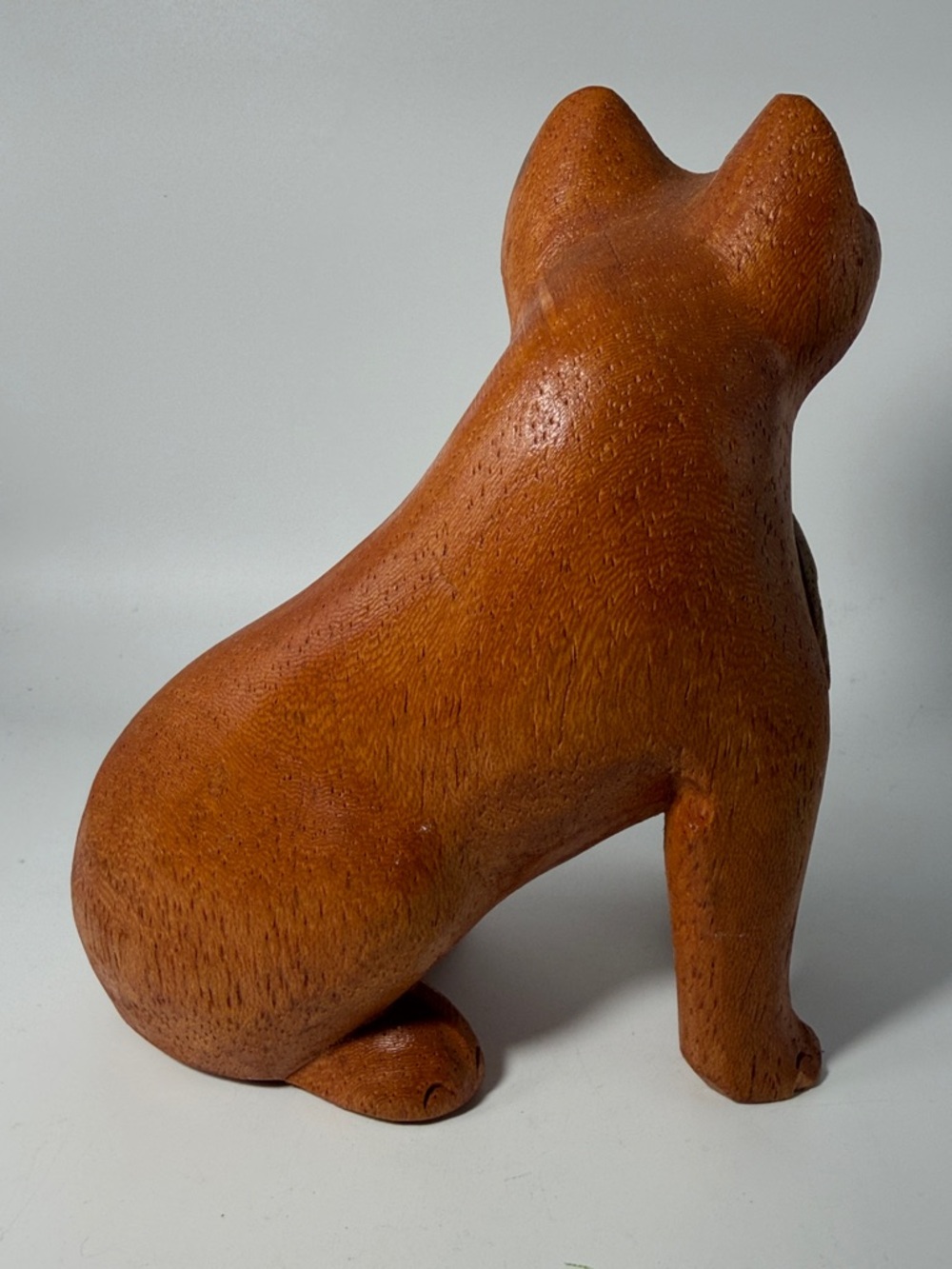 Cat with Fish Wooden Carving - Picture 2 of 5